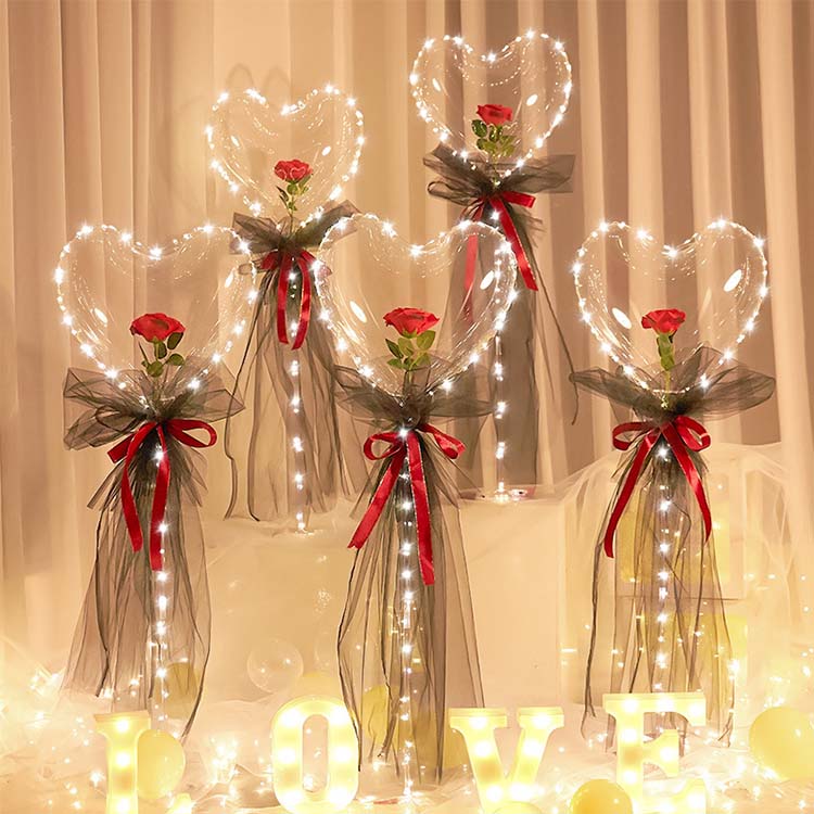 Conjunto de rosa Bobo em forma de coração